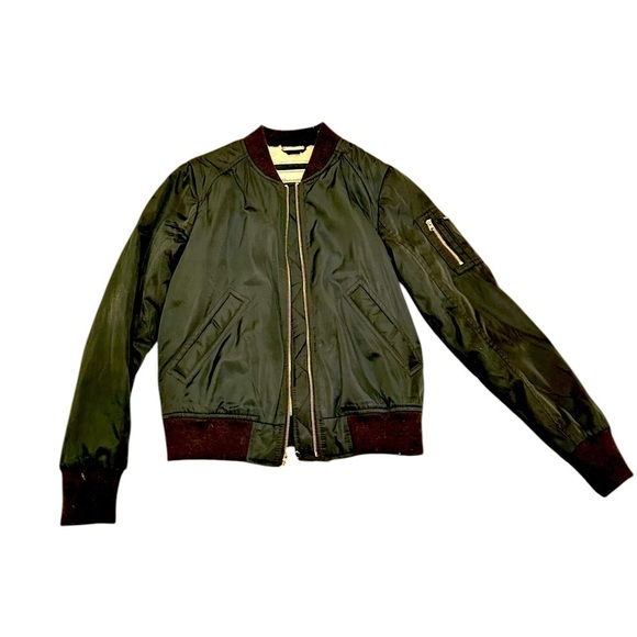 Abercrombie & Fitch black zip up bomber jacket cream teddy lining zip pocket xs - Picture 2 of 8